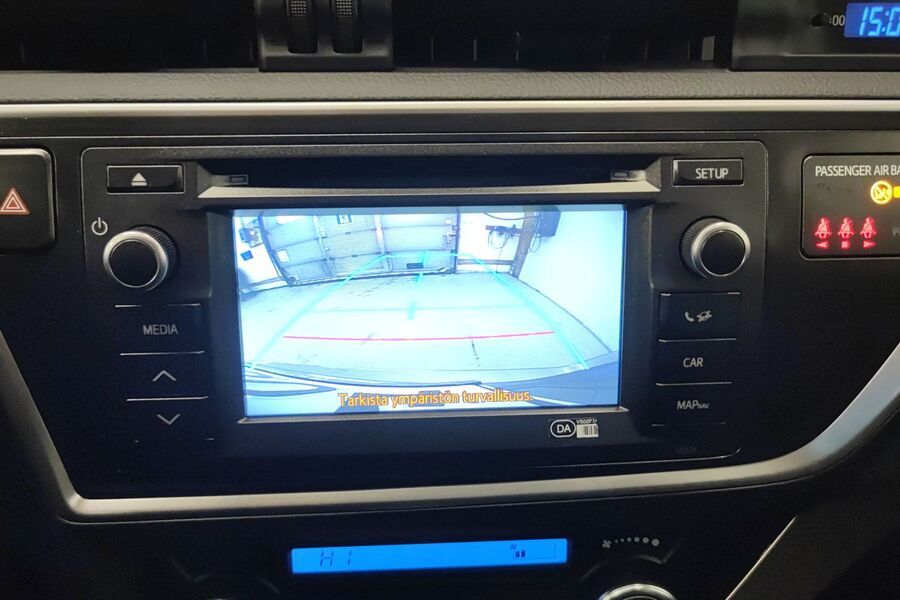 Toyota Auris vaihtoauto