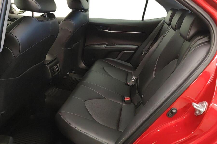 Toyota Camry vaihtoauto