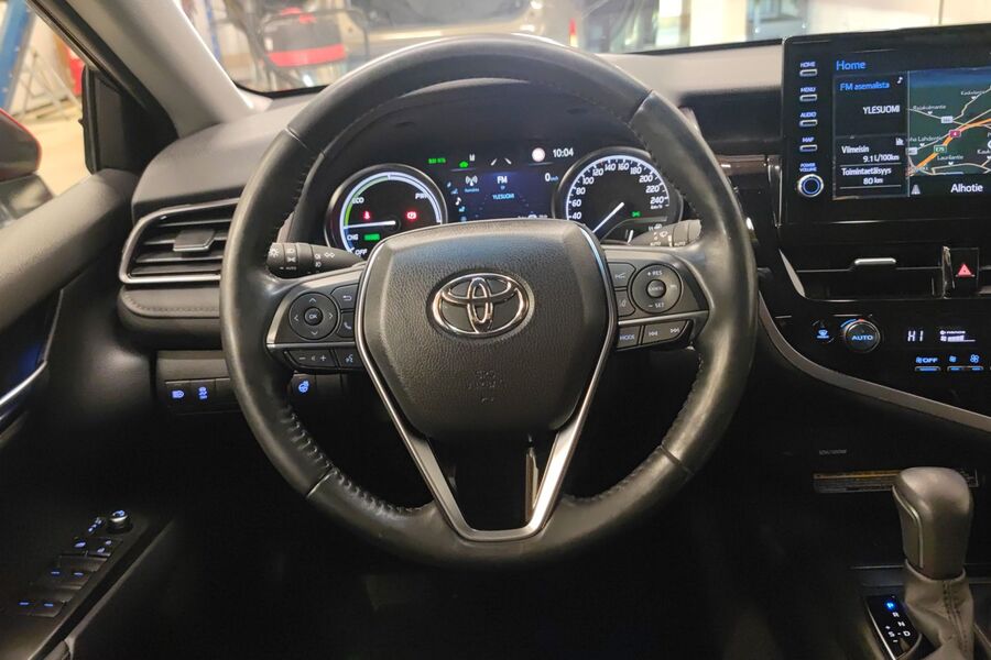 Toyota Camry vaihtoauto