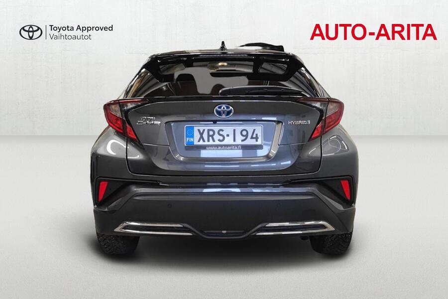 Toyota C-HR vaihtoauto