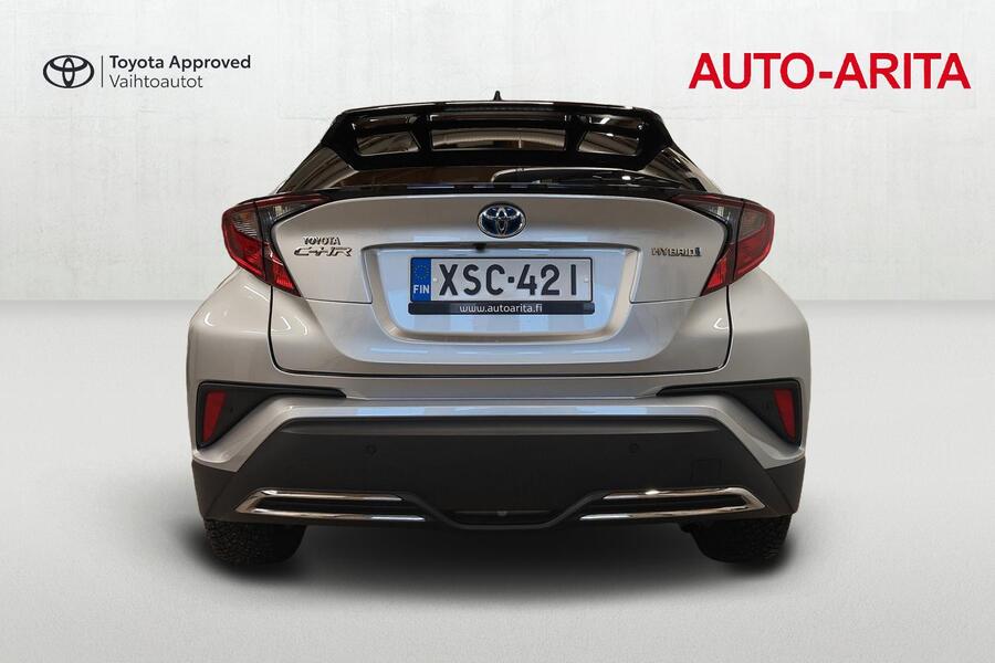 Toyota C-HR vaihtoauto