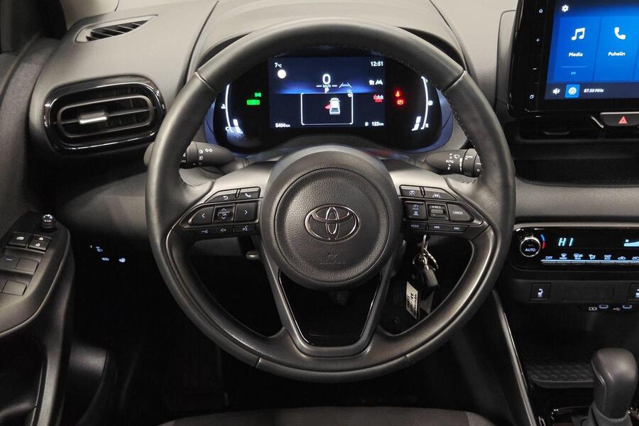 Toyota Yaris vaihtoauto