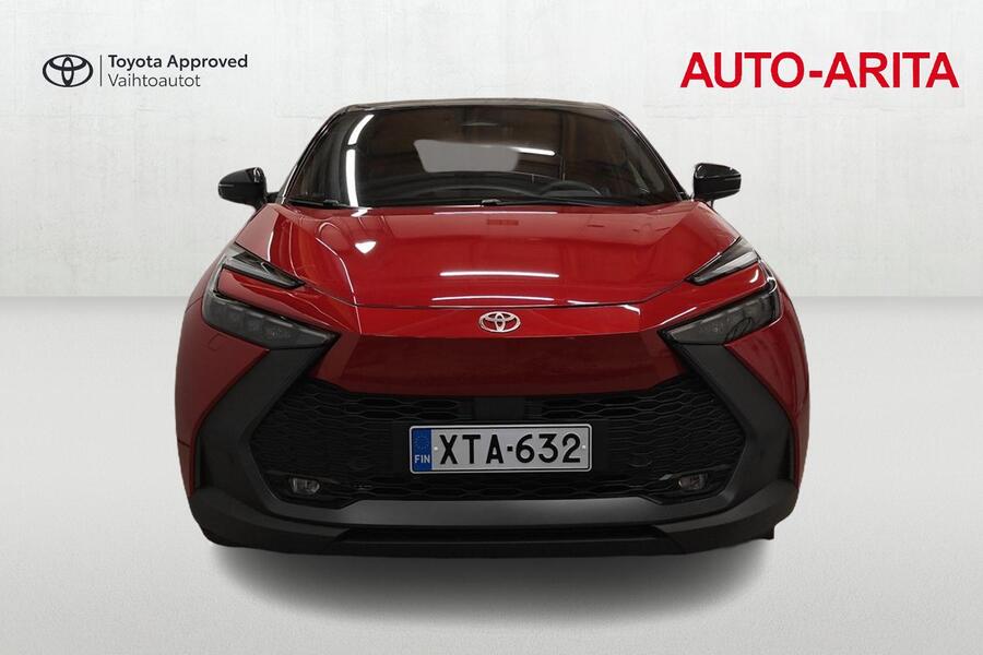 Toyota C-HR vaihtoauto