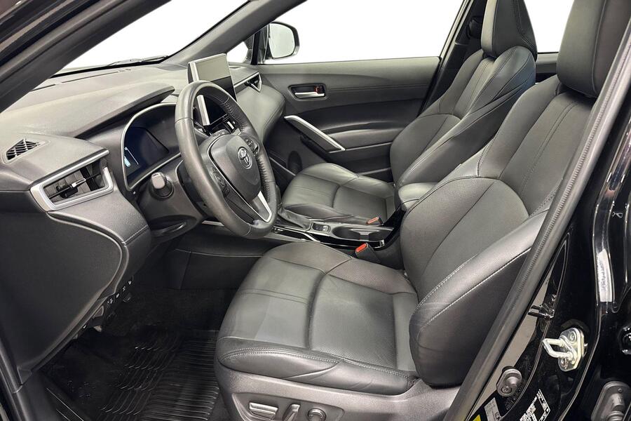 Toyota Corolla Cross vaihtoauto