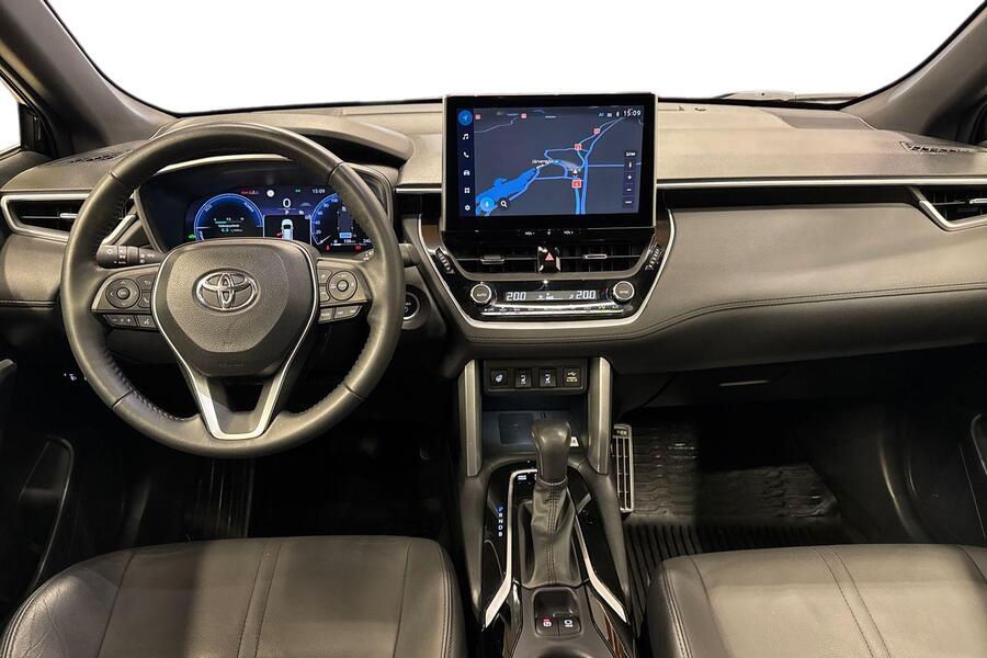 Toyota Corolla Cross vaihtoauto