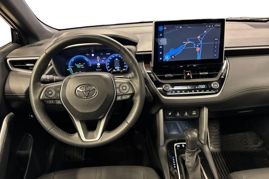 Toyota Corolla Cross vaihtoauto