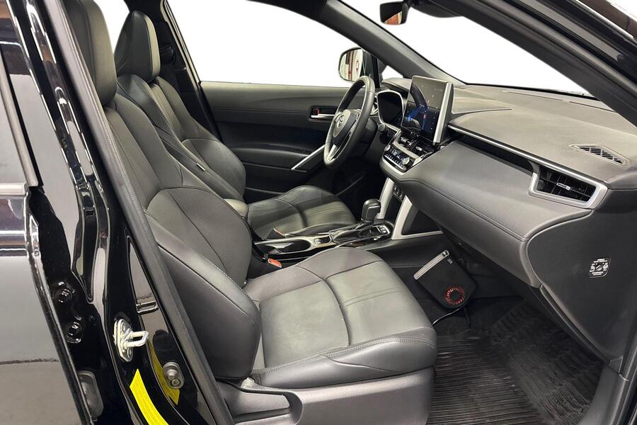 Toyota Corolla Cross vaihtoauto