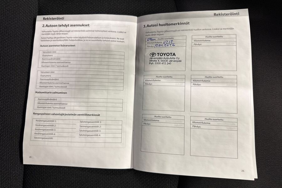 Toyota C-HR vaihtoauto