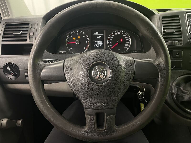 Volkswagen Transporter vaihtoauto