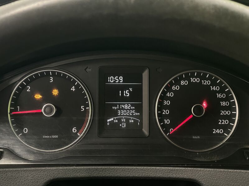 Volkswagen Transporter vaihtoauto