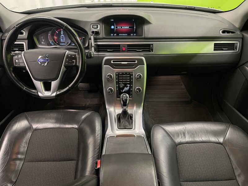 Volvo V70 vaihtoauto