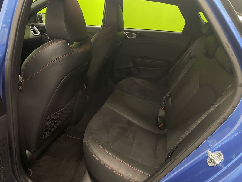 Kia Proceed vaihtoauto