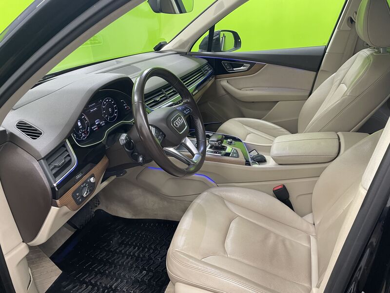 Audi Q7 vaihtoauto