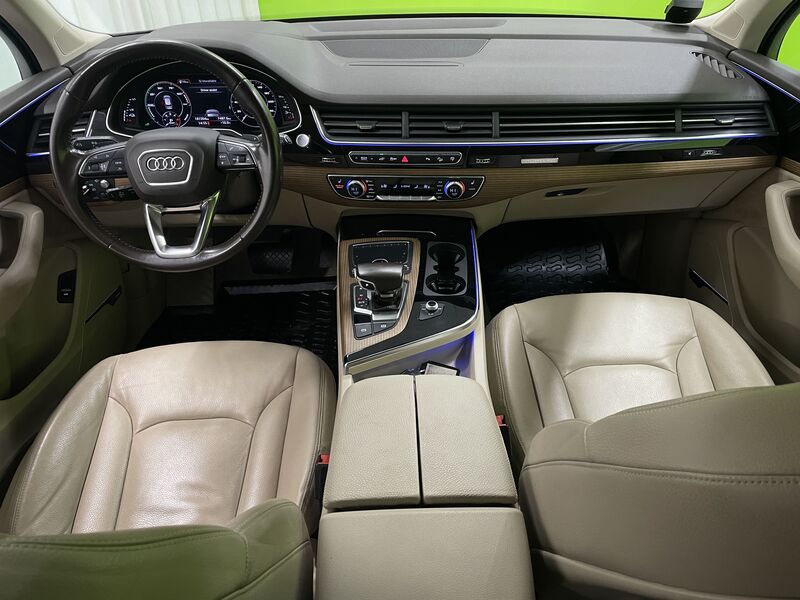 Audi Q7 vaihtoauto