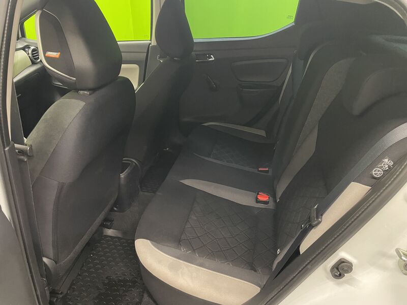 Nissan Micra vaihtoauto