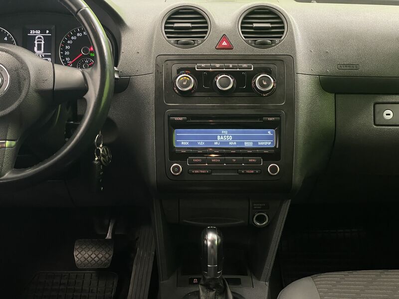 Volkswagen Caddy Maxi vaihtoauto
