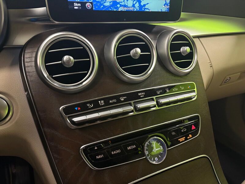 Mercedes-Benz C vaihtoauto