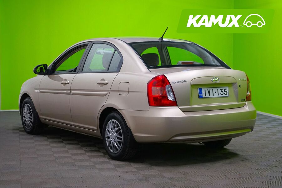 Hyundai Accent vaihtoauto