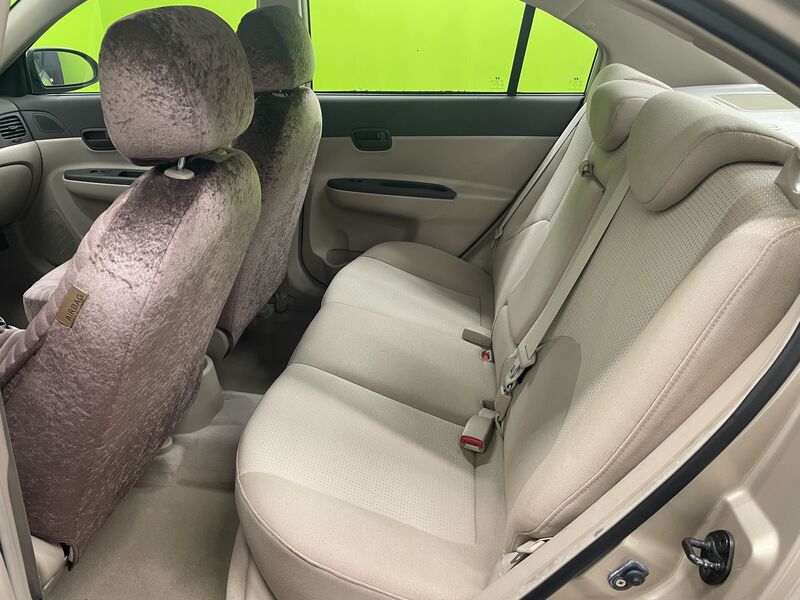 Hyundai Accent vaihtoauto