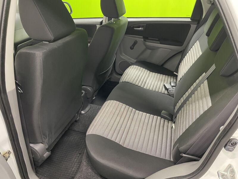 Suzuki SX4 vaihtoauto
