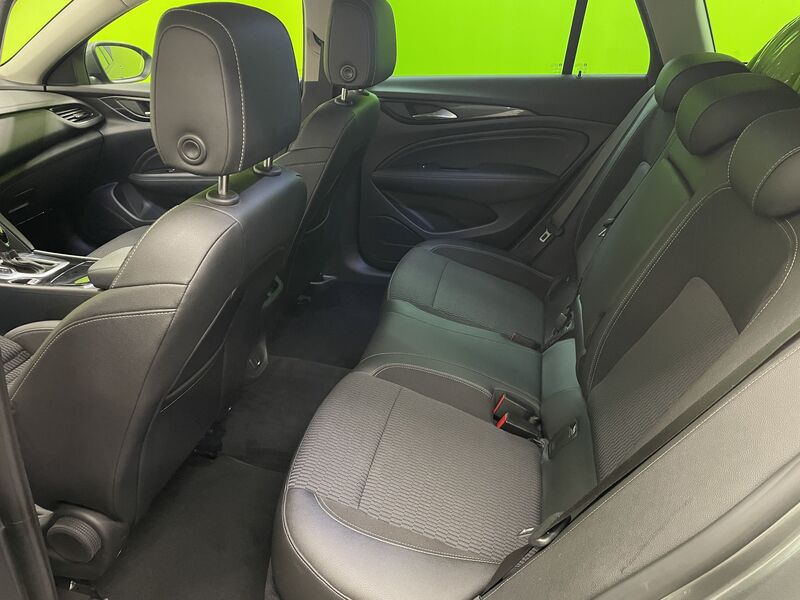 Opel Insignia vaihtoauto