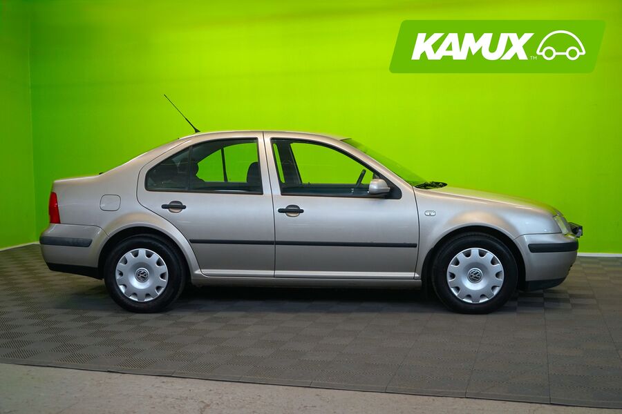 Volkswagen Bora vaihtoauto
