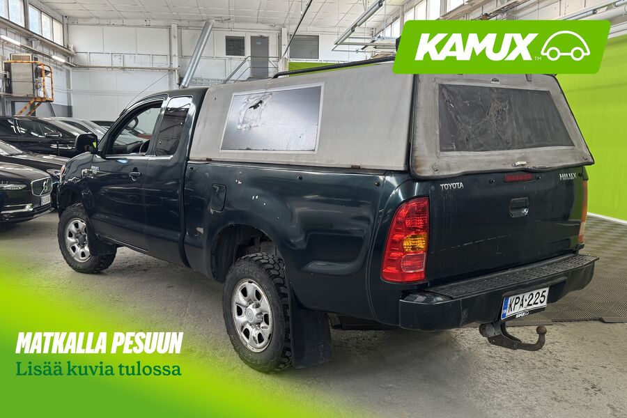Toyota Hilux vaihtoauto
