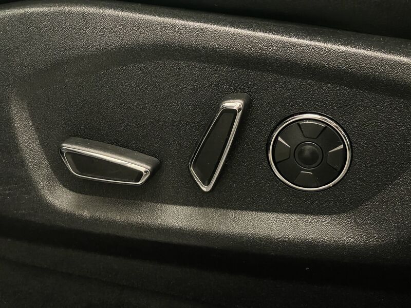 Ford S-MAX vaihtoauto