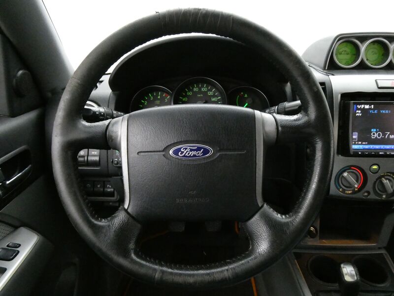 Ford Ranger vaihtoauto