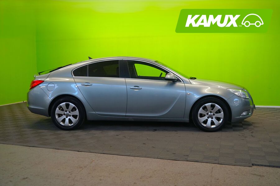 Opel Insignia vaihtoauto