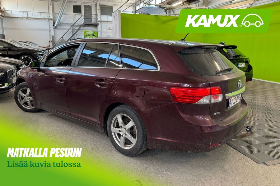 Toyota Avensis vaihtoauto