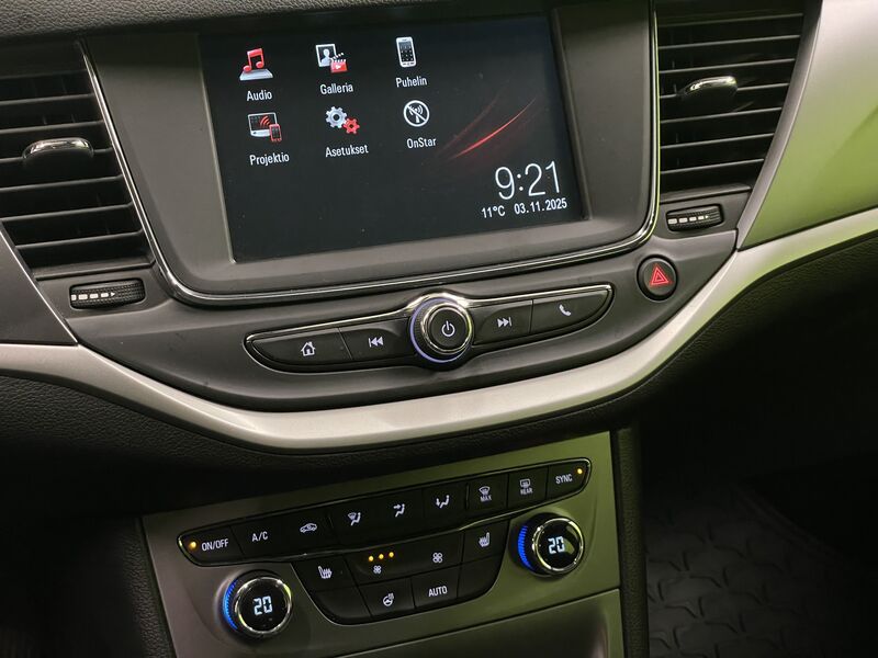 Opel Astra vaihtoauto