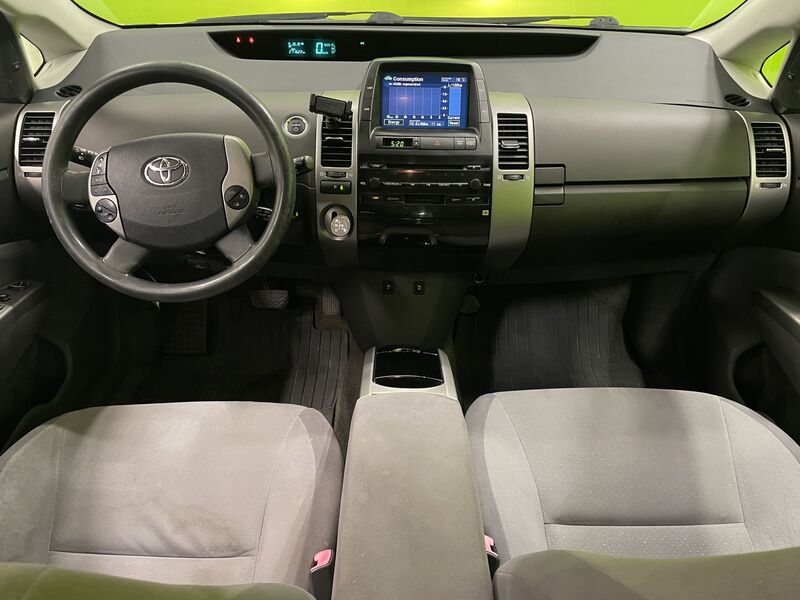 Toyota Prius vaihtoauto