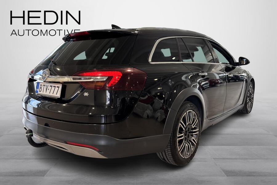 Opel Insignia vaihtoauto