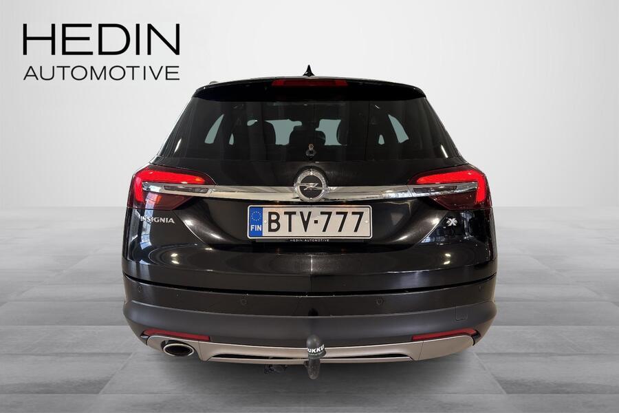 Opel Insignia vaihtoauto