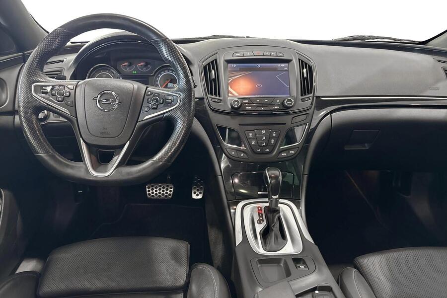 Opel Insignia vaihtoauto