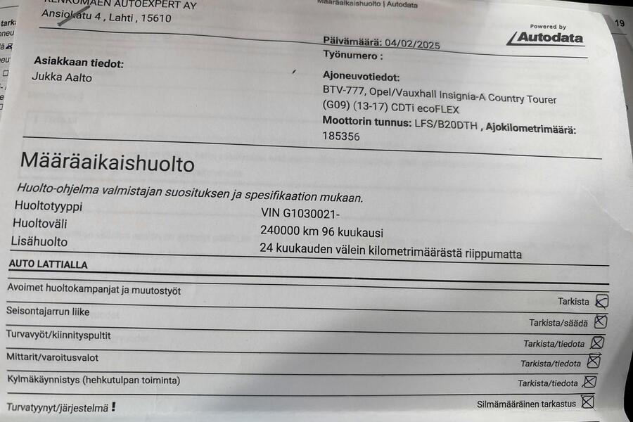 Opel Insignia vaihtoauto