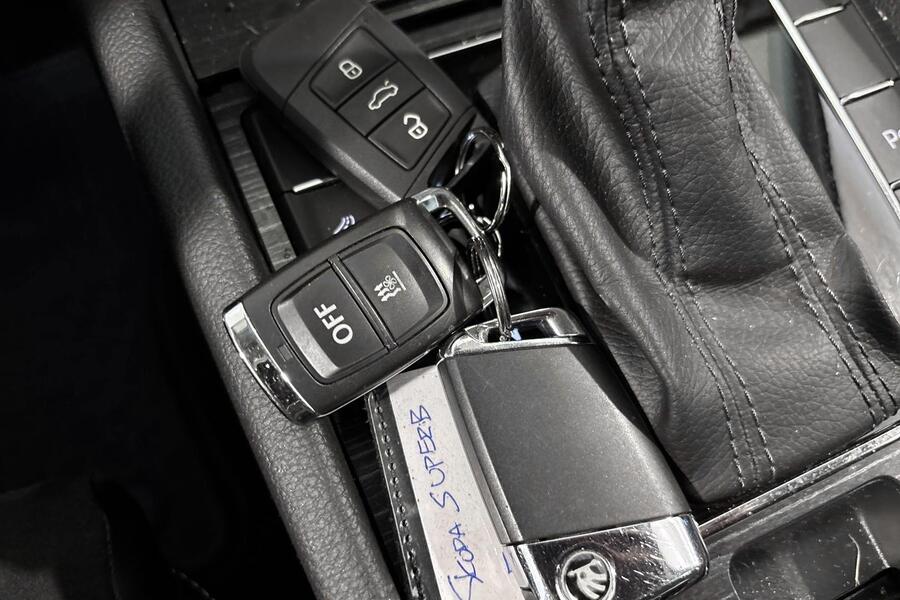 Skoda Superb vaihtoauto