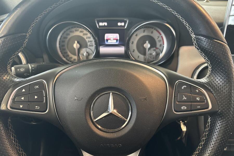 Mercedes-Benz CLA-sarja vaihtoauto