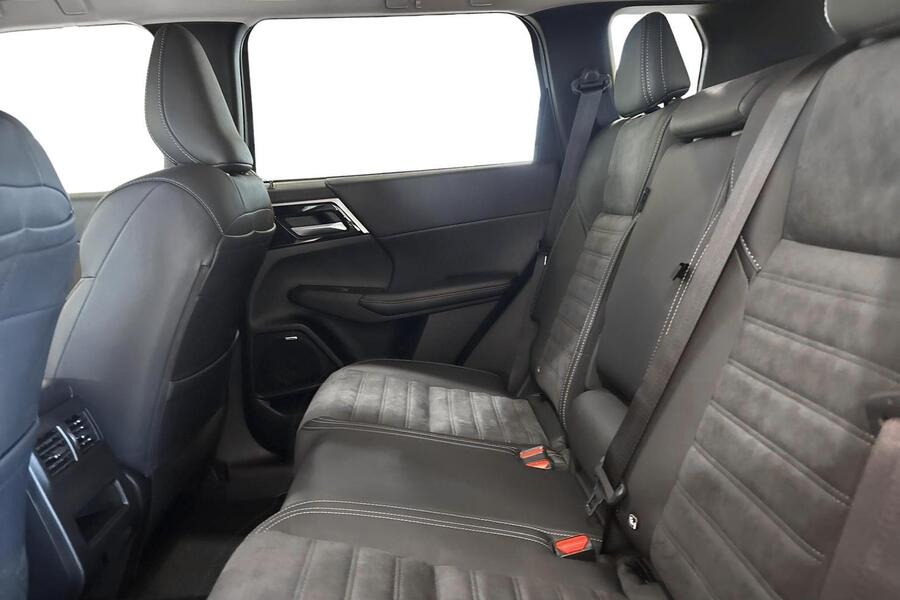 Mitsubishi Outlander vaihtoauto