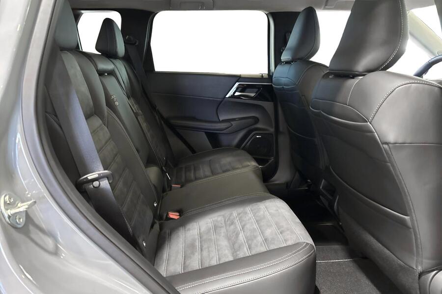 Mitsubishi Outlander vaihtoauto