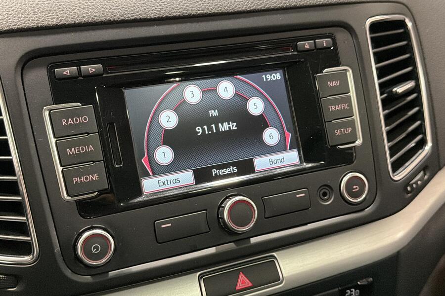 Volkswagen Sharan vaihtoauto