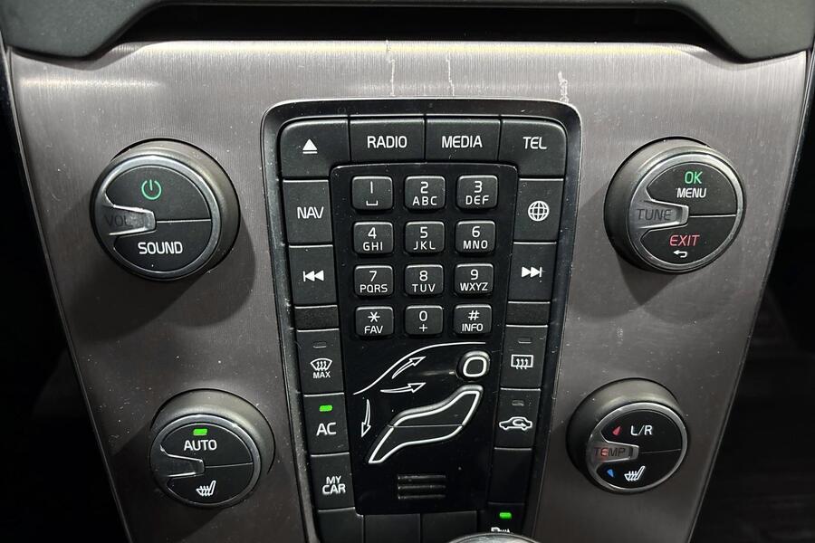 Volvo V40 Cross Country vaihtoauto