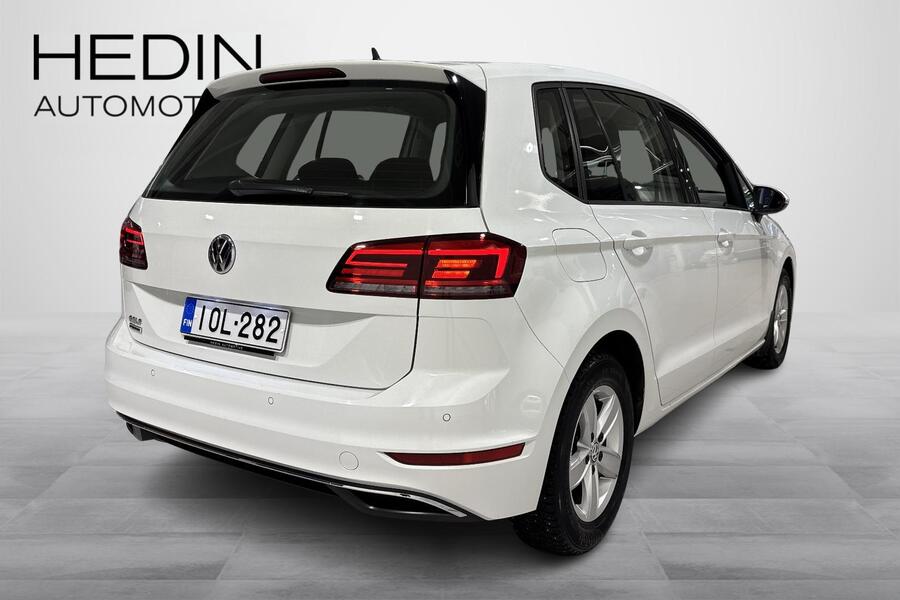 Volkswagen Golf Sportsvan vaihtoauto