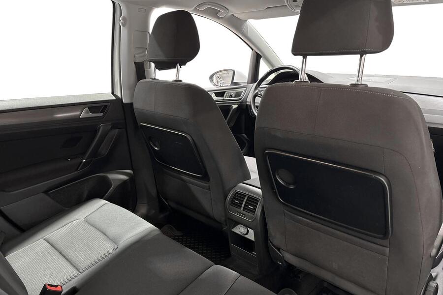 Volkswagen Golf Sportsvan vaihtoauto