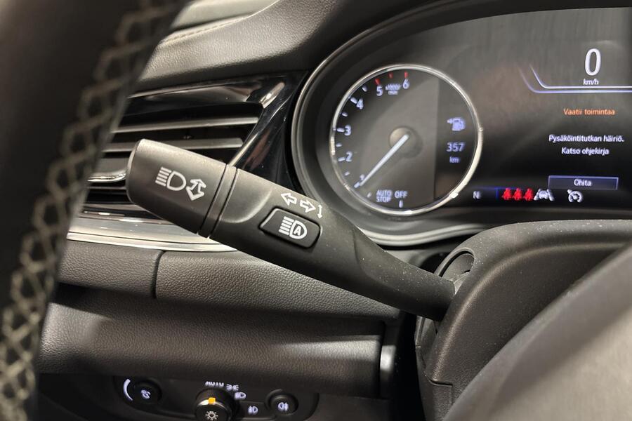 Opel Insignia vaihtoauto