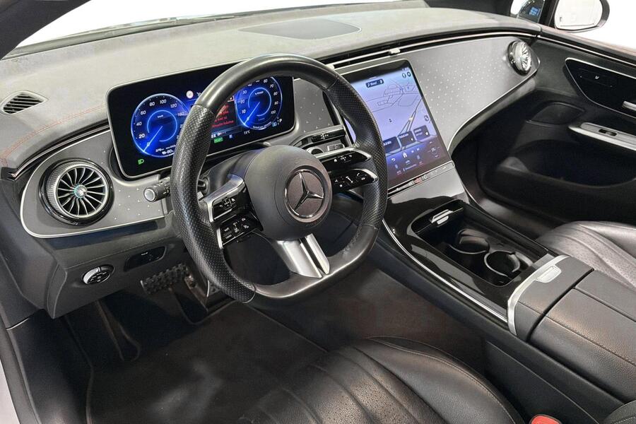 Mercedes-Benz EQE vaihtoauto