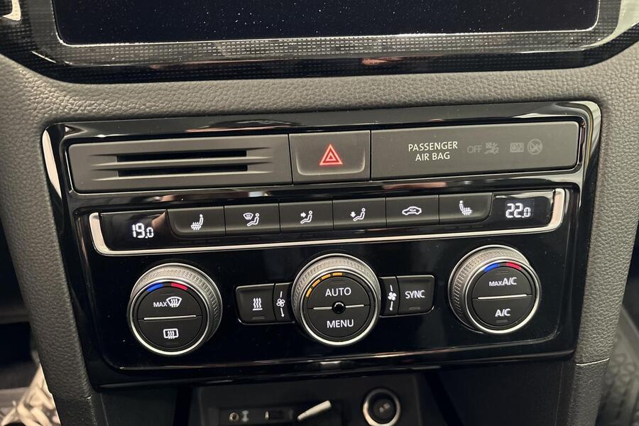 Volkswagen Golf Sportsvan vaihtoauto