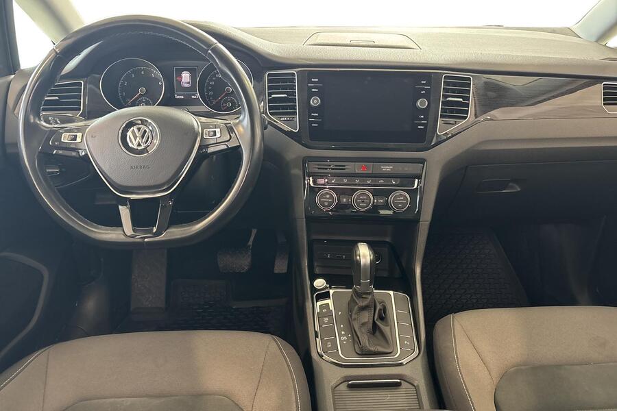 Volkswagen Golf Sportsvan vaihtoauto