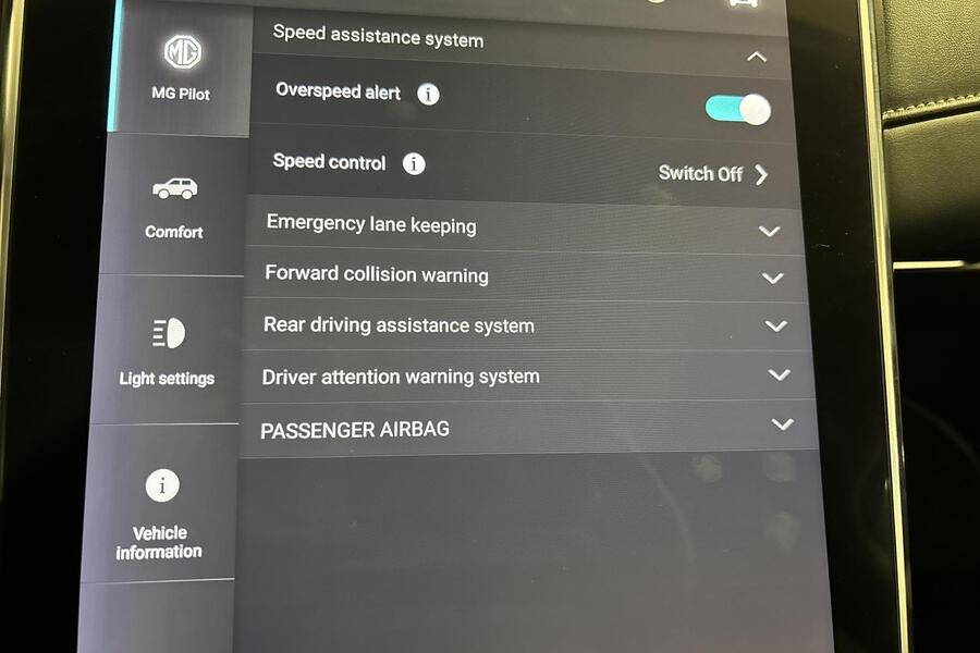 MG Marvel R vaihtoauto